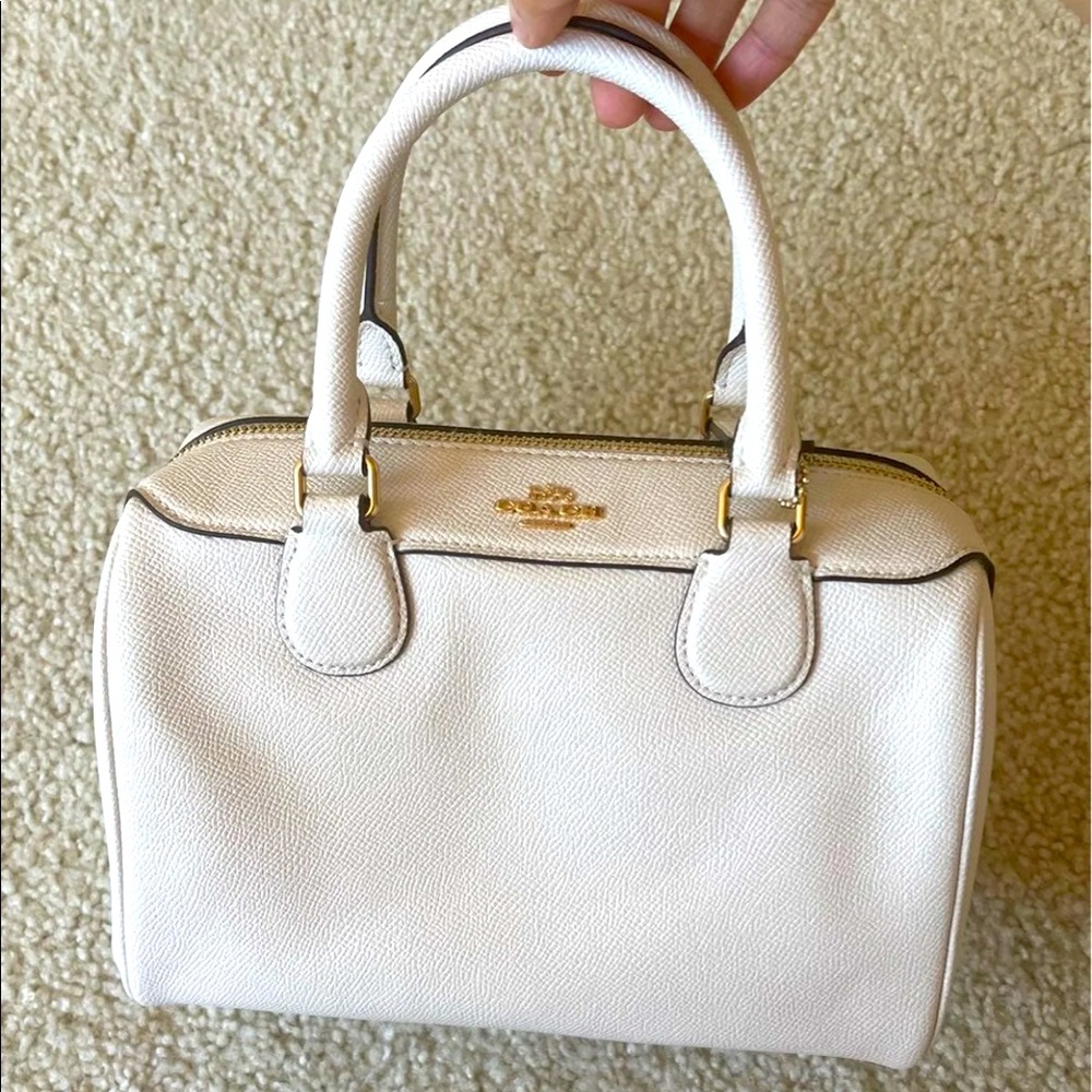 Coach cross grain mini bennett satchel